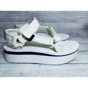 TEVA UNIVERSAL Mesh Brigth WHITE PLATFORM SANDALS SIZE USA  7 thumbnail 2