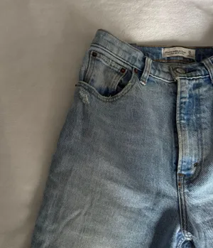 Abercrombie Kick Flare Jean Petite thumbnail 3