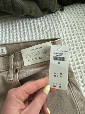 Abercrombie The 90s Straight Ultra High-Rise Jeans thumbnail 2