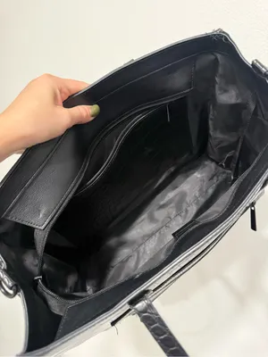 BEIS The Work Tote in Black Croc-Embossed Faux Leather thumbnail 8