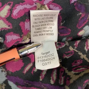 Converse One Star Womens Purple Blue Floral Pintuck‎ Blouse Sz M Long Sleeve EUC thumbnail 7