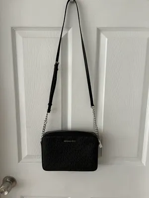 Michael Kors Purses thumbnail 3