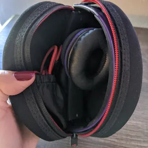 {Beats by Dr. Dre} Studio Purple Headphones thumbnail 8