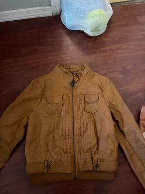 Tan Women’s Leather Jacket Size M thumbnail 2