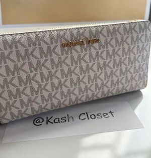 Michael Kors Large Logo Travel Continental Wallet/Wristlet - Vanilla thumbnail 5