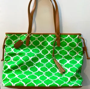 🆕 NWOT Lucy Buffett’s Lulu’s Printed Tote Bag thumbnail 1