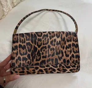Cheetah Print Purse thumbnail 1