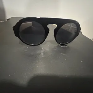 Stylish Black Sunglasses thumbnail 13