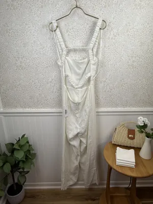 Reformation Harlow White Linen Wide-Leg Jumpsuit - Size - 6 - NWT thumbnail 7