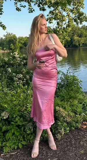 Princess Polly Pink Midi Dress thumbnail 4