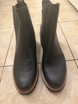 Dolce Vita Black Leather Chelsea Ankle Boots with Leopard Pull Tab thumbnail 6