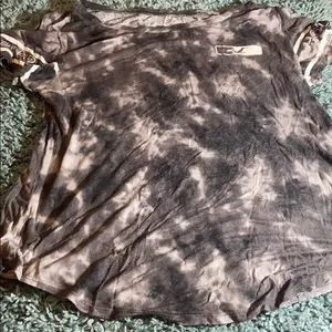 Gray tie dye hollister tee thumbnail 2