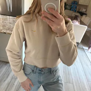 Nike Women's Cream and Tan Sweatshirt thumbnail 4