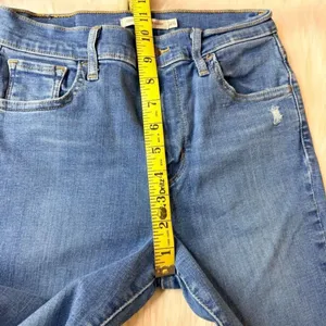 Levi’s 720 High Rise Super Skinny Distressed Jeans Size 26 thumbnail 9