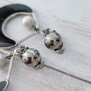 Vintage Clip On Earrings Very Large Black & Faux Pearl Dangle - Condition Issues thumbnail 4