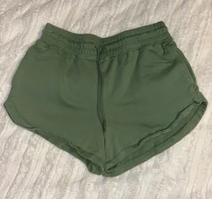 gym shark shorts thumbnail 1