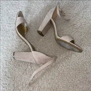 ✨ G by GUESS Shantel Sandal✨ thumbnail 3