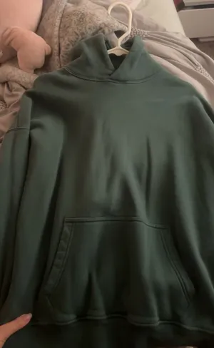 Abercrombie and Fitch sweatshirt thumbnail 1