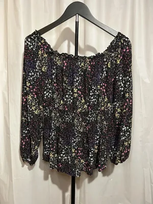 No Boundaries Juniors Women Smocked Peasant Top Shirt Black Floral L Boho thumbnail 2