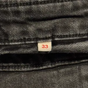 Levis Denim Overalls Mile High Wide Leg Crop Y2K Grunge 90s Streetwear Black 33 thumbnail 2