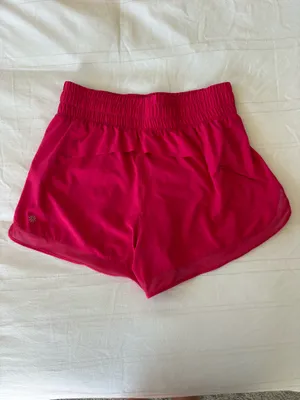 Athleta Mesh Racer Run Short 4” thumbnail 2