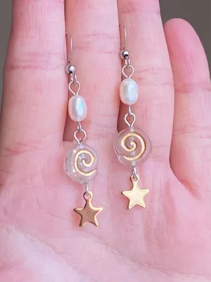 Handmade boho grunge fairy whimsical funky style quality Czech glass swirl pearl dangle earrings🌀⭐️ thumbnail 4