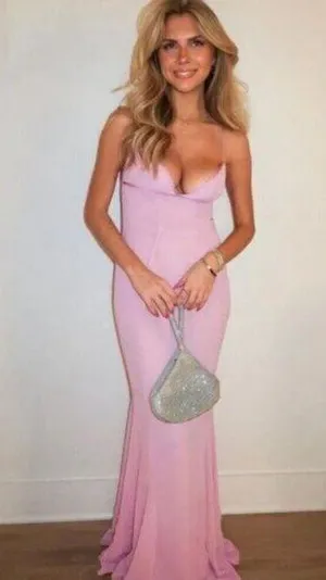 HOUSE OF CB Loren Georgette Mermaid Gown in Pink Size Medium thumbnail 1