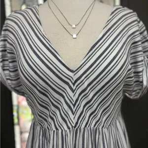 Isabel Maternity Striped V-Neck Dress thumbnail 3