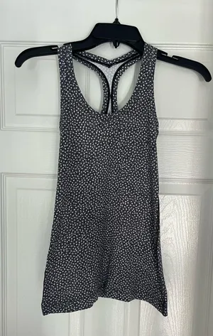 Lululemon Tank thumbnail 1
