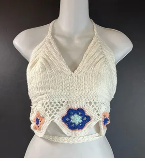 Crochet Top White Size M thumbnail 1
