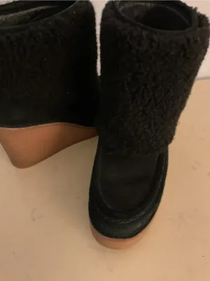 UGG women Black Suede sheepskin Wedge Coldin boots US 9.5 thumbnail 7
