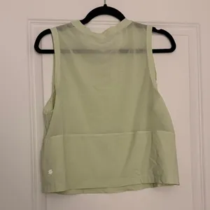 Athleta Women's Sleeveless Top in Light Green thumbnail 2