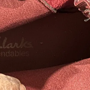 Clarks Women's Burgundy Suede Ankle Boots thumbnail 9