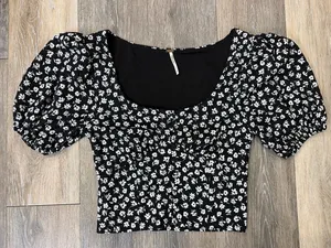 Free People Black White Floral Puff Sleeve Crop Top Womens Small Cottagecore thumbnail 1