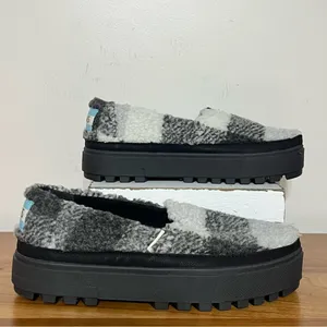 Toms Women's Black & White Plaid Platform Alpargata‎ Loafers Shoes Size: 5.5M thumbnail 2