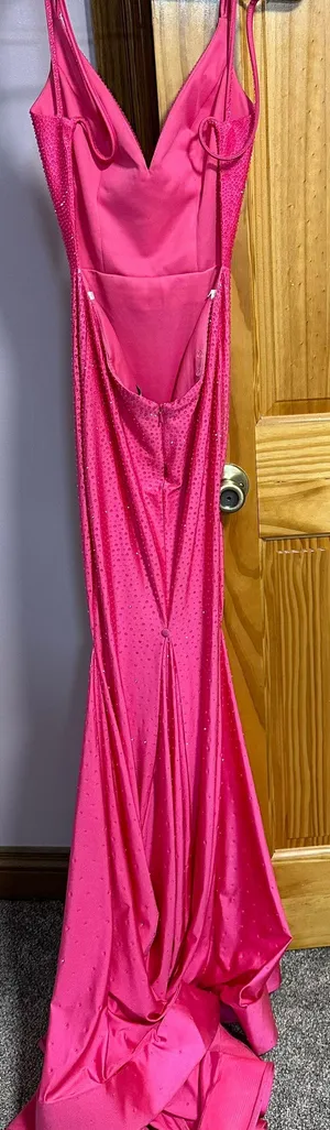 Ellie Wilde Prom Dress thumbnail 2