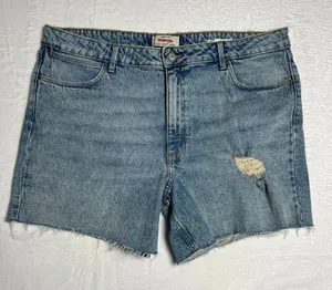 Wrangler Womens Size 16 Blue Distressed Denim Roll Shorts Raw Hem thumbnail 1
