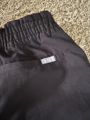 FIGS Scrub Pants thumbnail 8