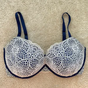 Victoria's Secret Very Sexy Push Up Bra in Navy with White Lace 36DDD thumbnail 1