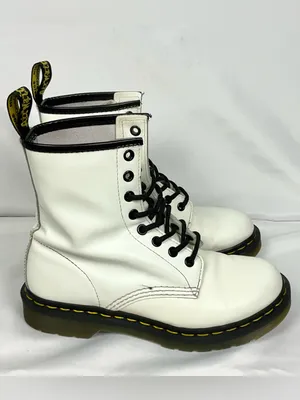 Dr. Martens 1460 8-Eye White Smooth Leather Lace Up Boot Combat Women’s Size 7 thumbnail 3