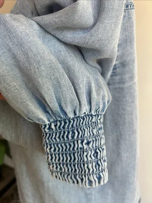 Jane + Delancey Chambray Snap Close Top Size Medium thumbnail 8
