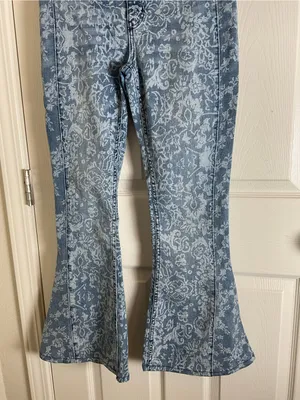 Free People We The Free Dream Lover Printed Flare Jeans – Size 29 thumbnail 3