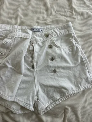 White High-Rise Button-Front Women’s Skort thumbnail 3