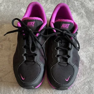 Nike Women's Black and Pink Athletic Shoes thumbnail 1