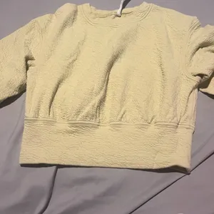 Lululemon Textured Crewneck Pullover Color is a Dew Green Size 4‎ thumbnail 11