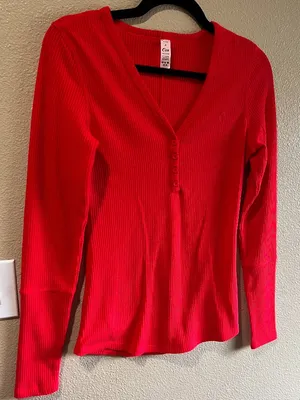 Zyia Active Red‎ Ribbed Long-Sleeve Henley Top waffle size small thumbnail 1