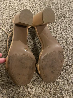 Jessica Simpson Heels thumbnail 3
