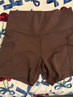 OFFLINE By Aerie The Hugger High Waisted Pocket Bike Short 5” thumbnail 2
