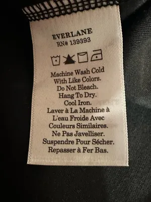 Everlane THE DREAM KICK FLARE PANT size Large black front pleat thumbnail 8