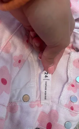 PacSun pink  jean shorts thumbnail 5